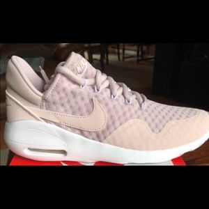 Nike Air Max Sasha Brand New “WILL GO NO LOWER “